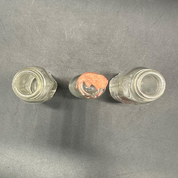 Vintage Glass Baby Bottles Evenflo Calcisalin Sample 1950s Nursery Decor - Picture 5 of 10